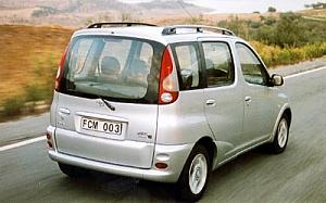 Configurador Toyota Yaris Verso Monovolumen